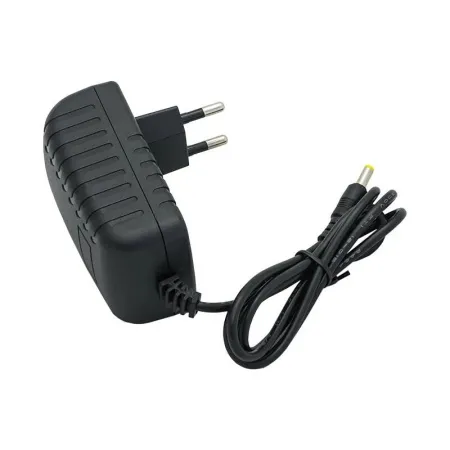 Блок питания 5V 3A (штекер 4.0 x 1.7)