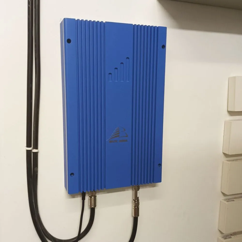 Купить репитер baltic signal bs-dcs/3g/4g-80 (80 дб, 1000 мвт) по доступной цене | Полоса частот 