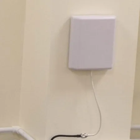 Купить антенна gsm/3g/4g bs-700/2700-7/9 id по доступной цене | Полоса частот 