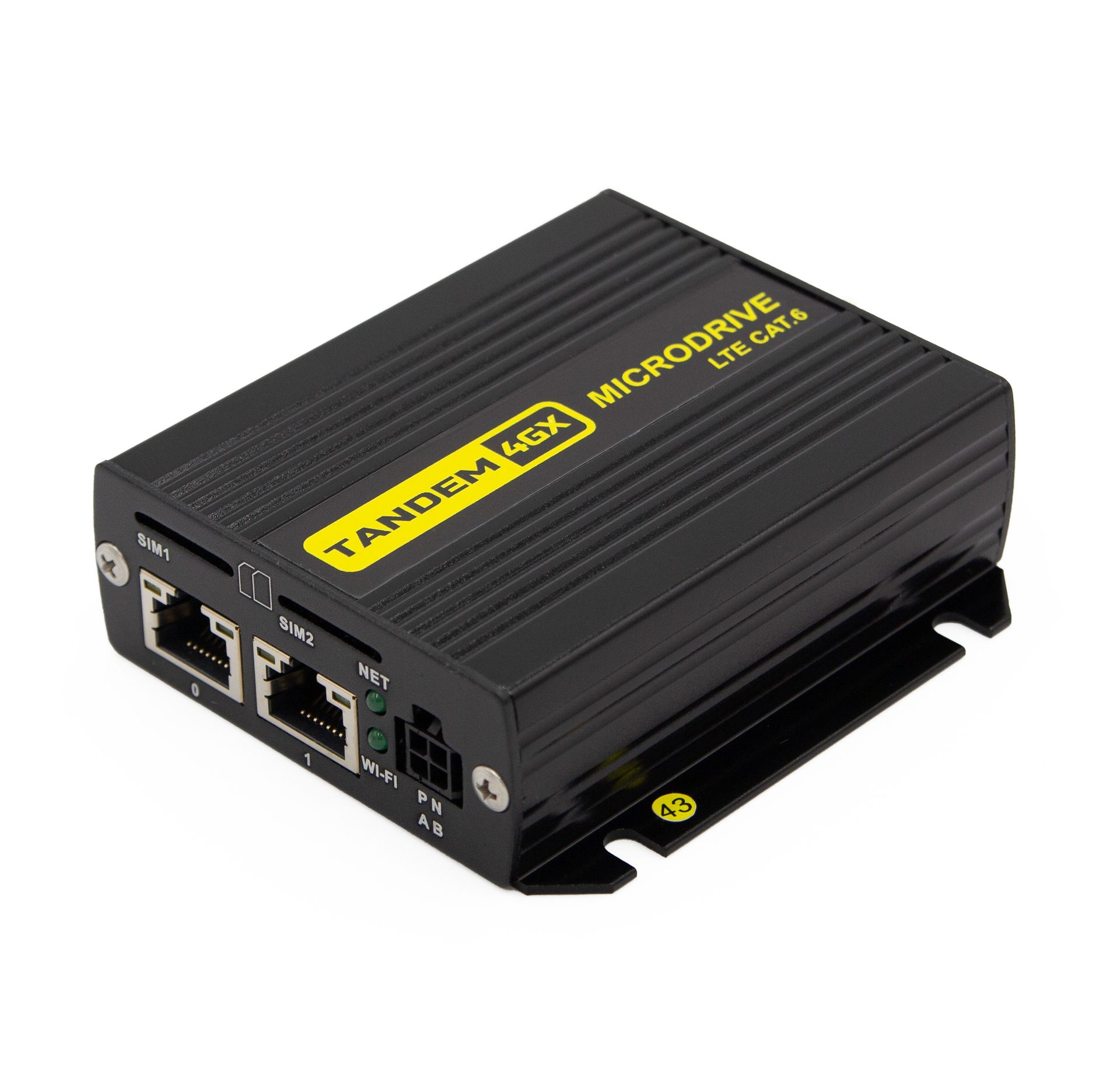 Промышленный роутер Tandem-4GX-61 с поддержкой PoE LTE Cat.6